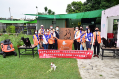 110.08.31捐贈台中市政府消防隊救難犬